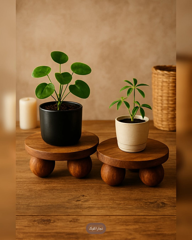 استند چوبی پایه گرد